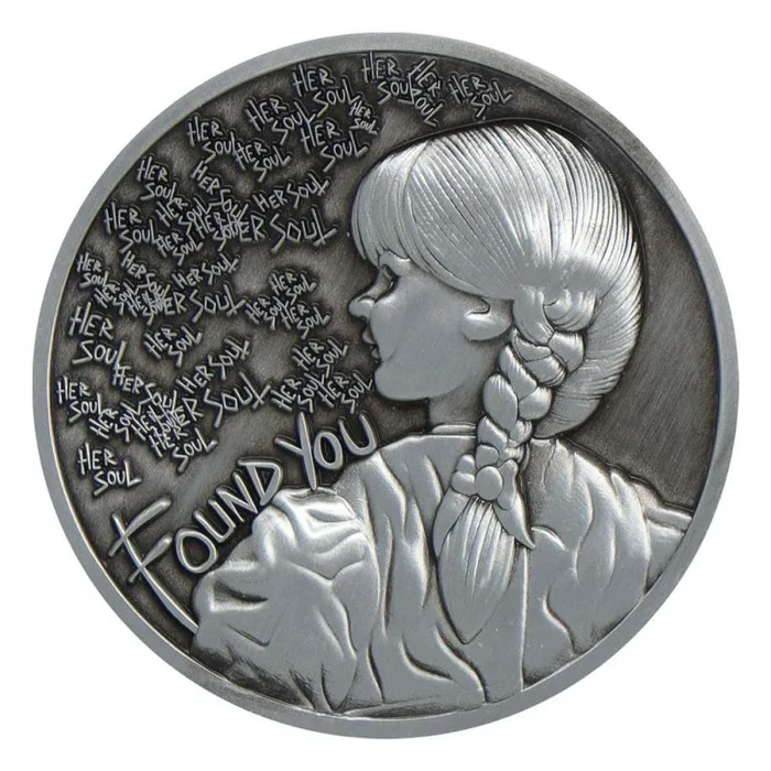 Annabelle medallón limited edition
