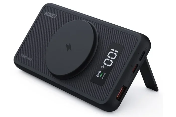 Aukey pb-wl01i batería externa 10000 mah cargador inalámbrico magsafe magair 22.5w 3xusb negro