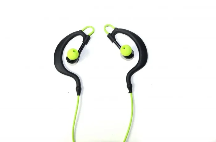 Auriculares deportivos inalámbricos internos con micrófono vakoss sk-807bx
