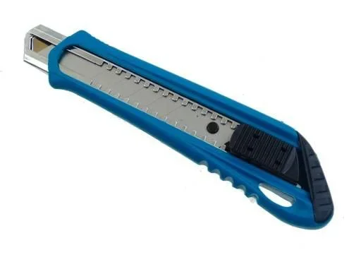 Awtools WX9104 cuchillo para tapicería 18 mm, hoja retráctil de acero resistente, mango ergonómico antideslizante, ideal para cortar papel, cartón y moqueta