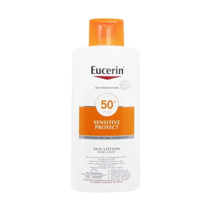 Eucerin Sun Lotion Extra Light Sensitive Protect FPS 50+ (400 ml), protección solar muy alta con filtros UVA/UVB, crema de sol con ácido hialurónico, protector solar para piel delicada y atópica