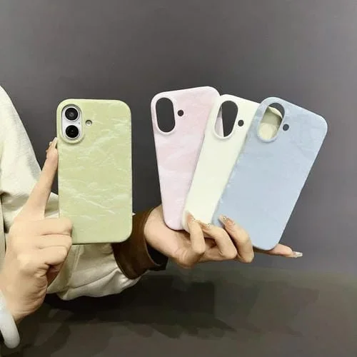 Funda de Cuero Aterciopelado para iPhone 14 Pro Max con Media Cobertura para PC (Rosa)