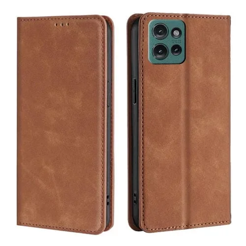 Funda de Cuero Magnética con Tacto de Piel para Motorola Edge 50 5G (Marrón Claro)