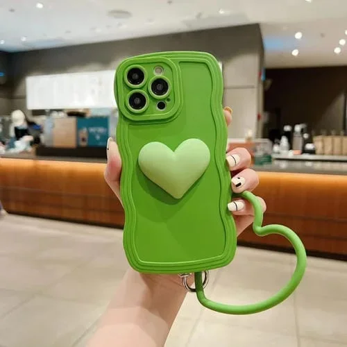 Funda para iPhone 12 Pro Max 3D Heart Skin-Feel Silicona con Muñequera (Verde)
