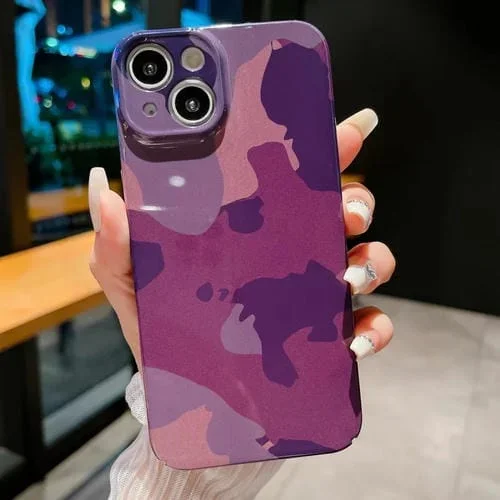 Funda para iPhone 13 PC Precise Hole Camouflage Pattern (Púrpura Oscuro)