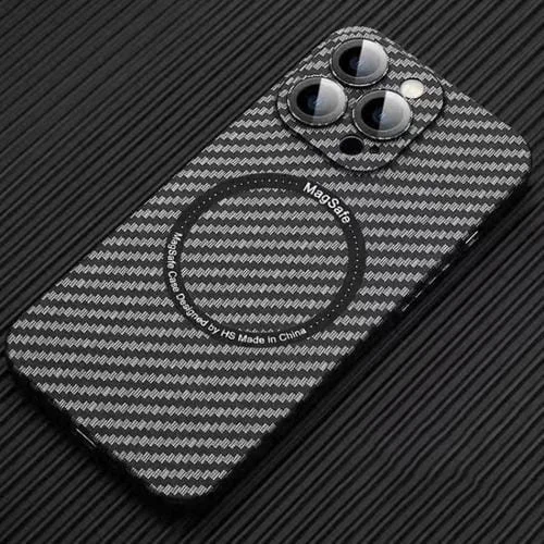 Funda para iPhone 16 Pro Magsafe de Fibra de Carbono con Película para Lente (Negra)
