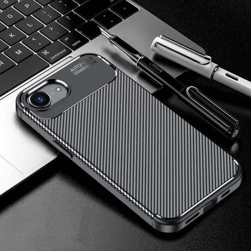 Funda TPU iPhone 16E Textura Fibra de Carbono a Prueba de Golpes (Negra)