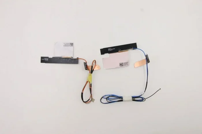 Lenovo Piezas de Recambio: WLAN+WWAN Antenna Assembly for ThinkPad, 5A30S73632