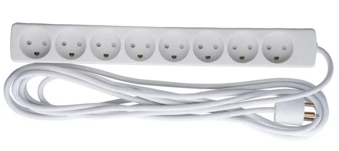 OUTLET Microconnect GRU0085WDK base múltiple 5 m 8 salidas AC Interior Blanco