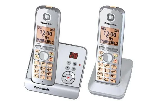 Panasonic KX-TG6722GS Duo – Teléfono inalámbrico (pantalla de 1,8″, tecla de función, manos libres, contestador automático), color plateado